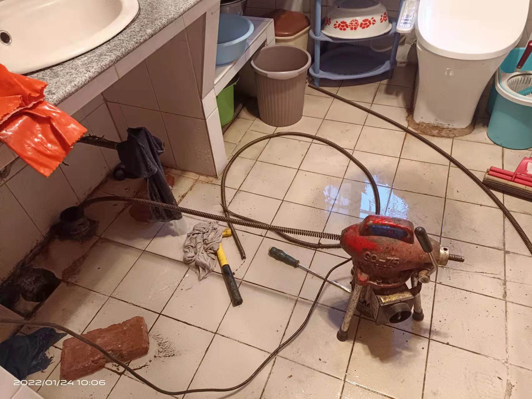 文安疏通厨房下水道，地漏疏通