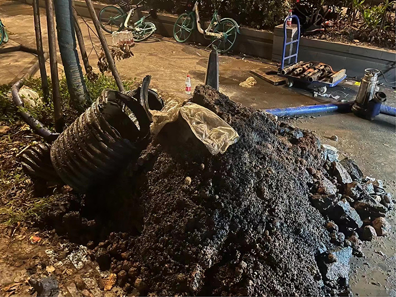 文安本地下水道疏通师傅，不通不收费【距您500米】